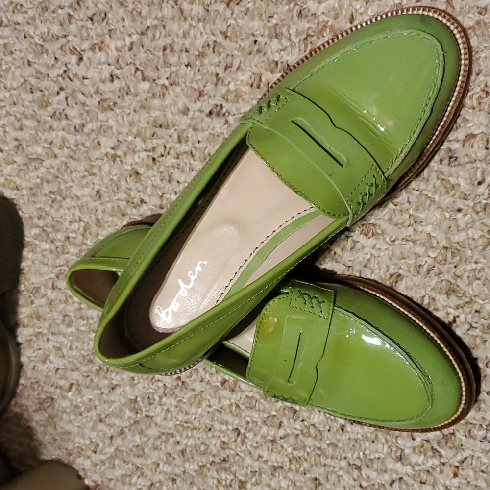 Boden lime green loafers